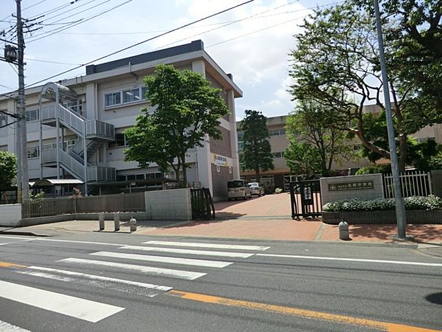 Junior high school. Nagareyama 1000m to stand north junior high school