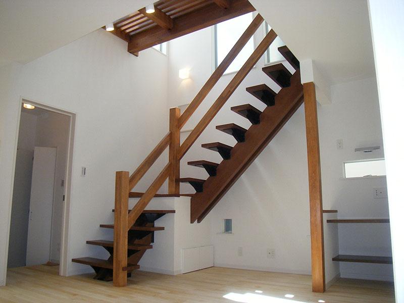Building plan example (introspection photo). Staircase construction cases extending to the dynamic toward the top. Staircase that extends to open the, Not only as a place to go up and down, We produce a spacious space. 