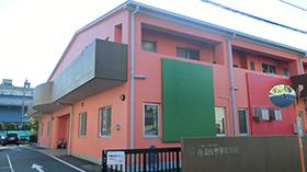 kindergarten ・ Nursery. Ally of mom to work HijiriHana to nursery school 713m. Nursery school in the neighborhood. 