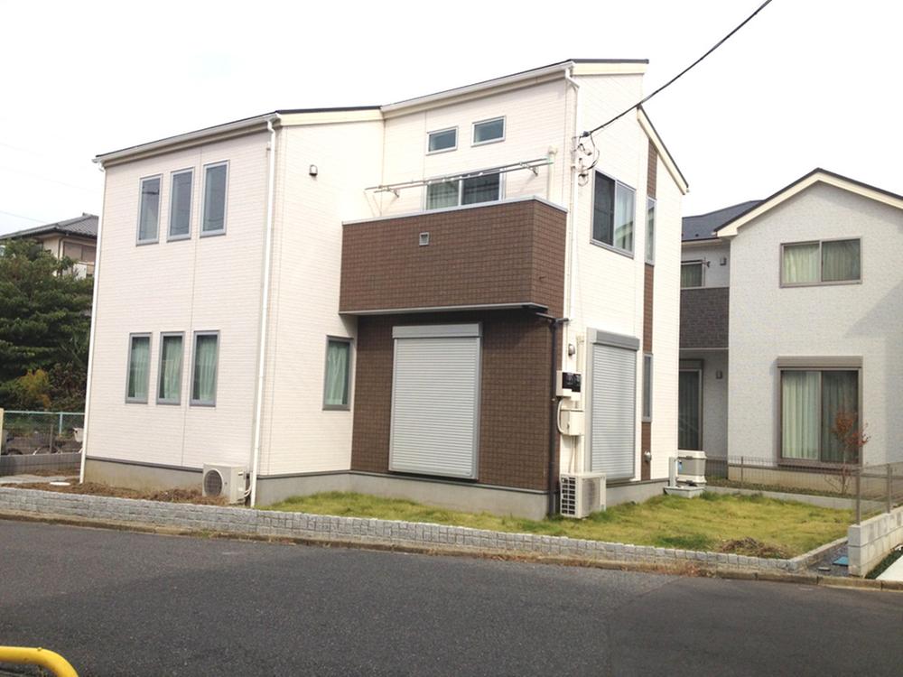 Local appearance photo. local