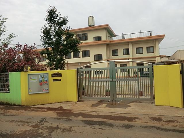 kindergarten ・ Nursery. Meshing until kindergarten 1400m