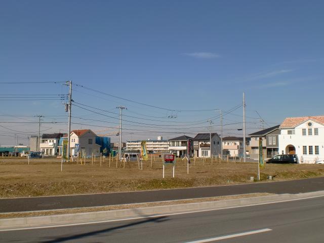 Local photos, including front road. local