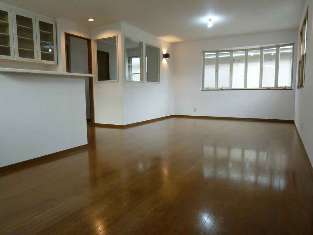 Living. Indoor (July 26, 2013) Shooting