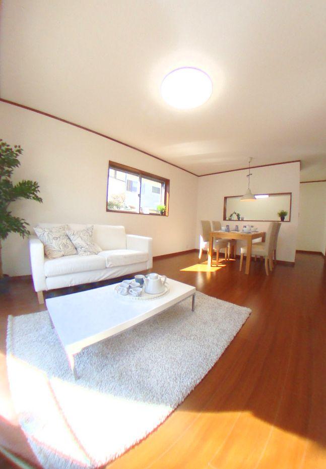 Model house photo. ~ Example of construction ~