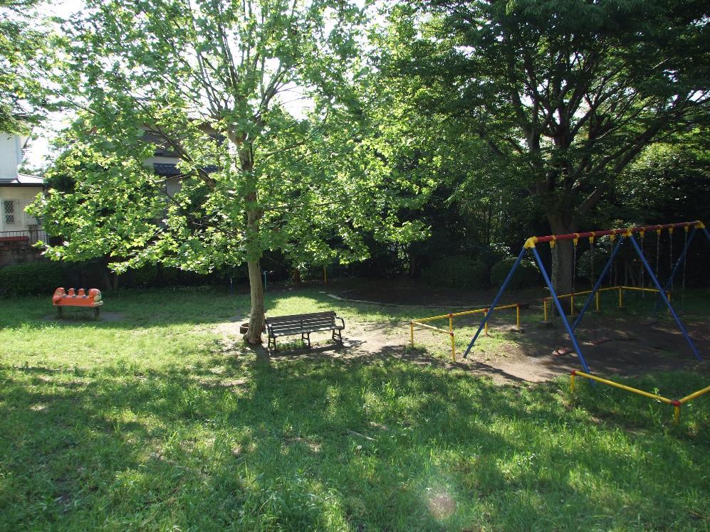 park. Fujisaki 4-chome children amusement to 90m