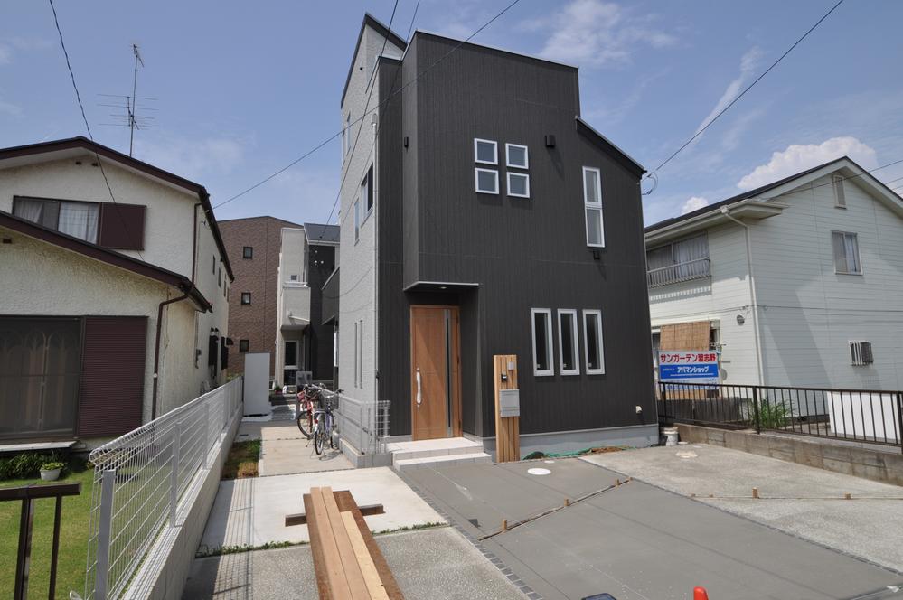 Building plan example (Perth ・ appearance). Building construction cases appearance