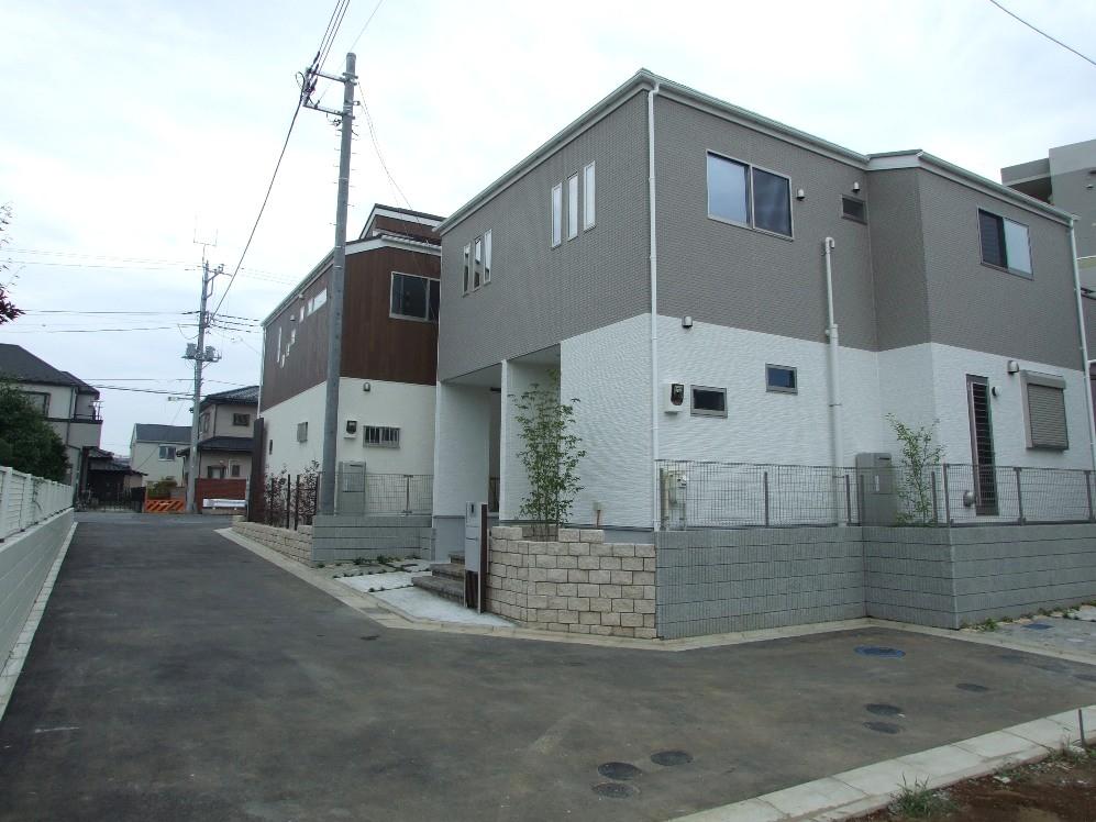 Building plan example (exterior photos). Building plan example