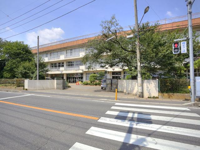 Junior high school. Noda 850m City until the second junior high school