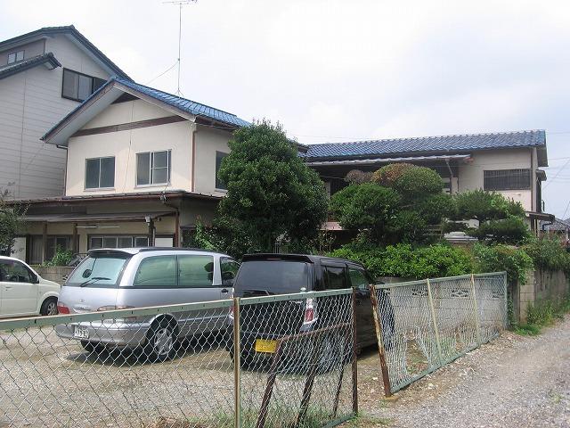 Local photos, including front road