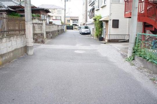 Local photos, including front road. Frontal road