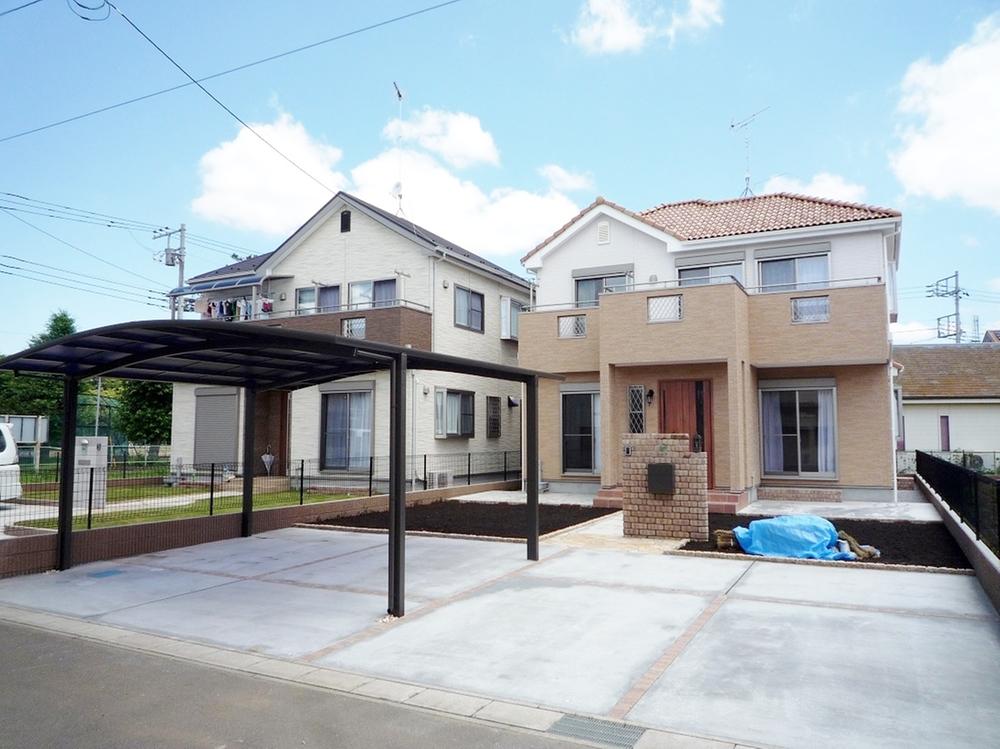 Sale already cityscape photo. Sale already the city average