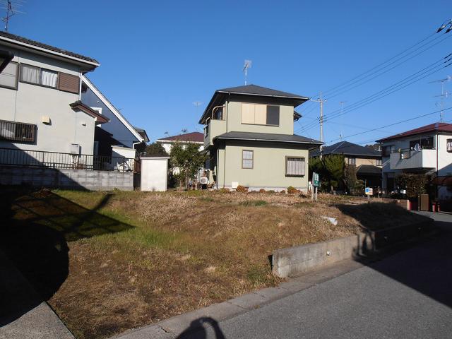 Local land photo. Local (02 May 2012) shooting