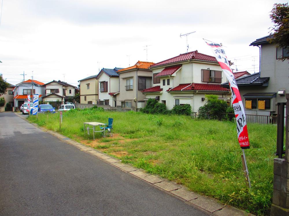 Local land photo. primary school, Junior high school are also nearby.