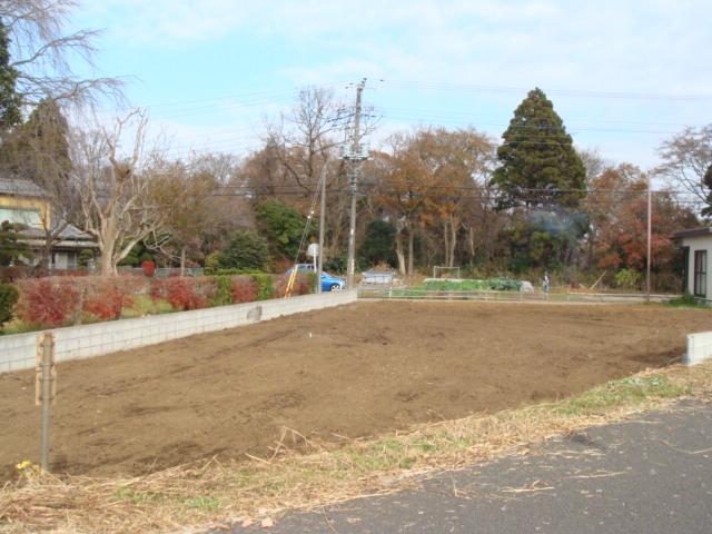 Local land photo. Shooting from the south
