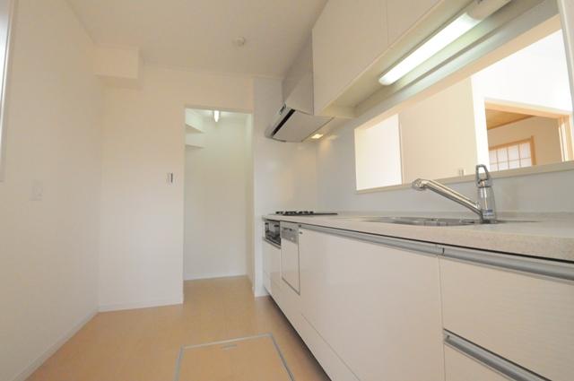 Other building plan example. Kitchen (same specifications)