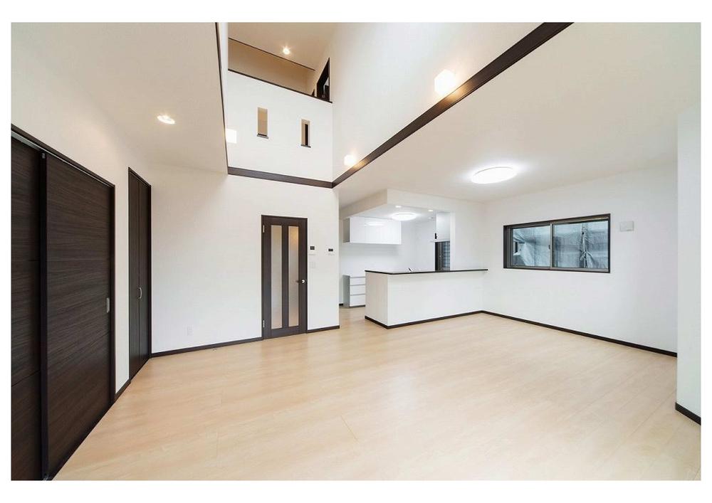 Building plan example (introspection photo). Building plan example (living) Gas floor heating ・ Mist sauna standard specification ・ Electric shutter equipment in the living (up to 2 locations)