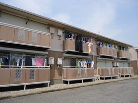 Building appearance. JR Uchibo 19-minute walk from "Sodegaura Station". The means once your tour! !