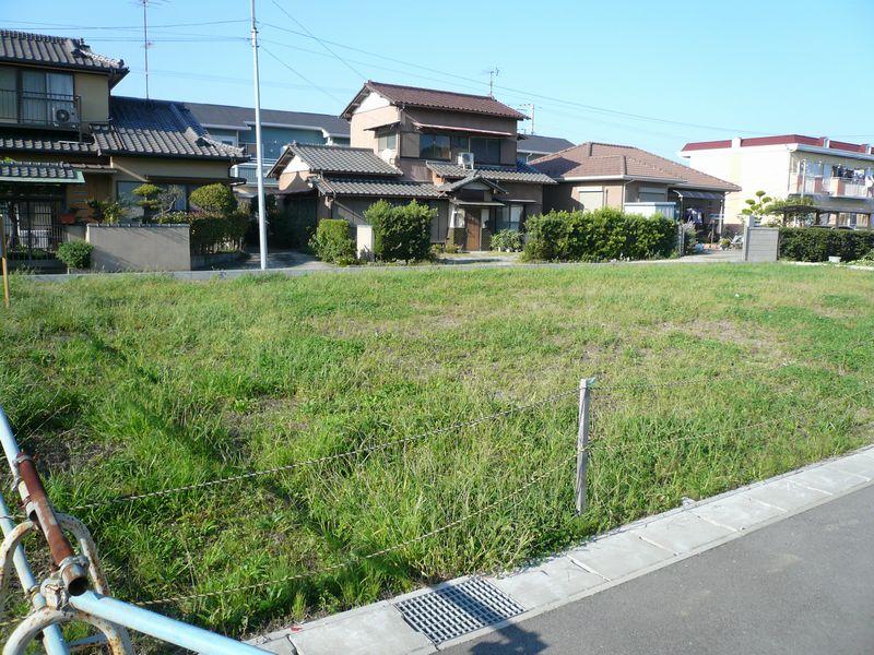 Local land photo. Local Photo 1