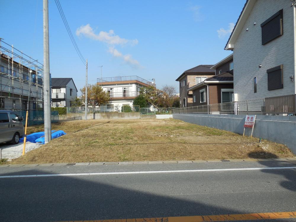 Local land photo. Local (12 May 2013) Shooting