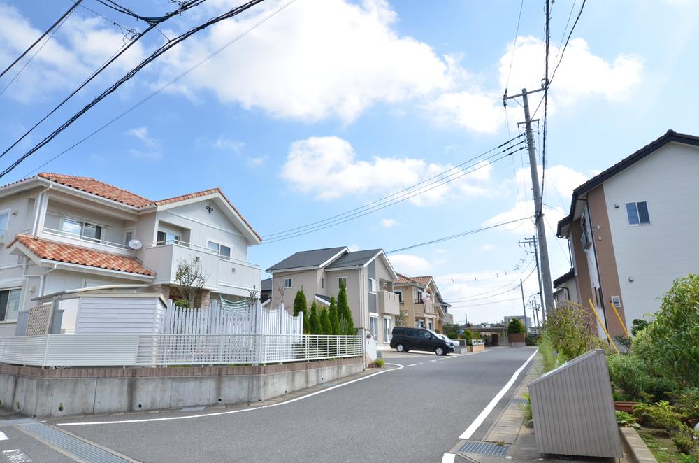 Sale already cityscape photo. Sale already the city average