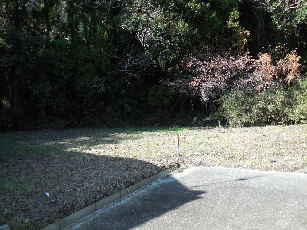 Local land photo. Local (12 May 2013) Shooting