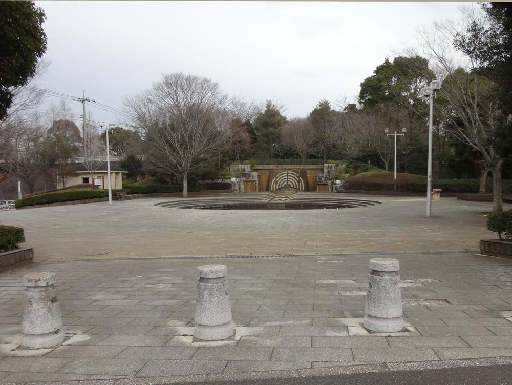 park. 1020m to Maruyama Park