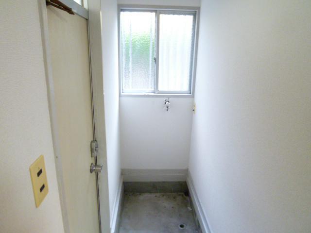 Other. Washing machine Storage