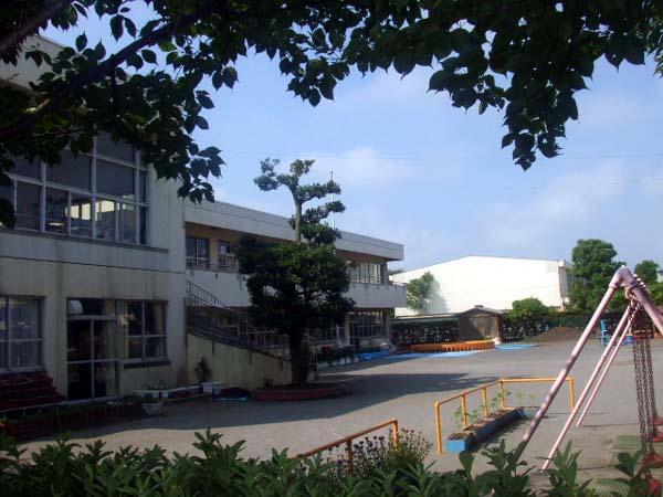 kindergarten ・ Nursery. Urayasu Mihama south kindergarten 220m to ~ About walking up to Urayasu Mihama south kindergarten 3 minutes! ! It is safe to close ~