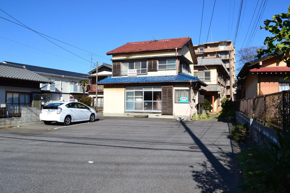 Other local. Local (12 May 2013) Shooting