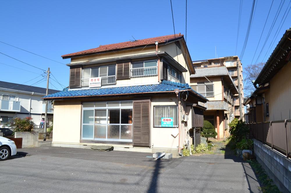 Other local. Local (12 May 2013) Shooting