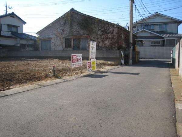 Local photos, including front road