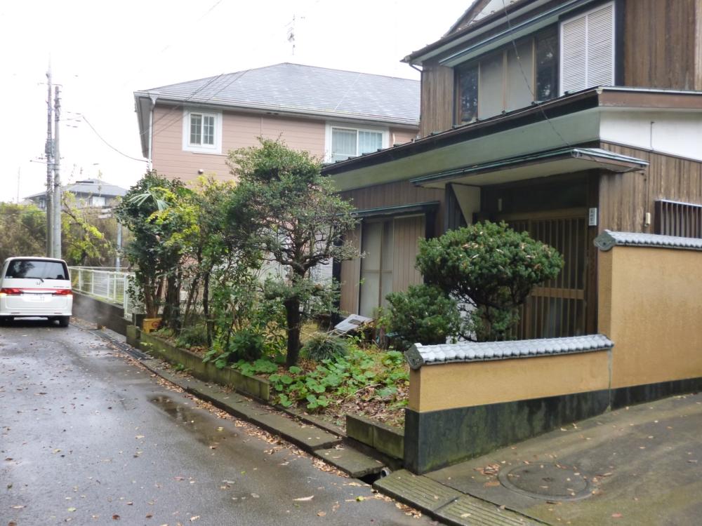 Local land photo. Present situation is there building. 