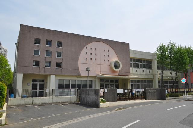 kindergarten ・ Nursery. Yurinokidai to nursery 620m Yurinokidai nursery 620m walk 8 minutes