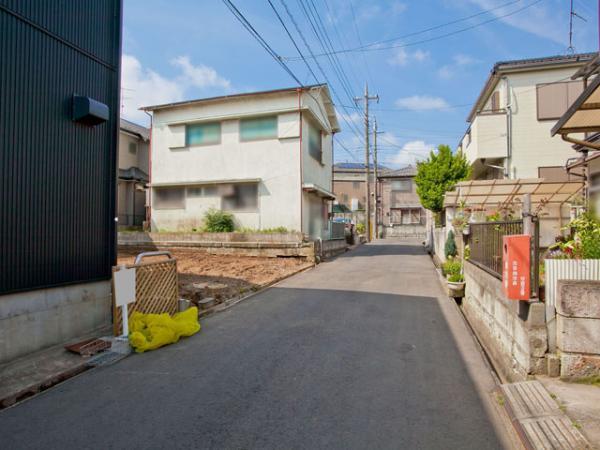 Local photos, including front road