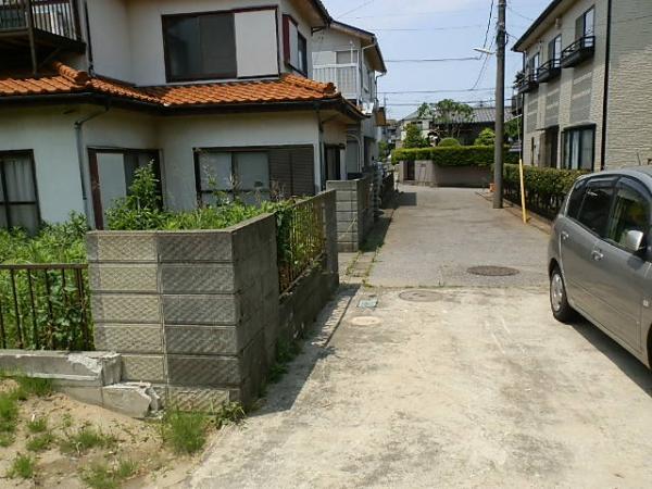 Local photos, including front road