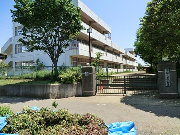 Primary school. Kayada happy 10-minute walk up to 800m elementary school to elementary school! 