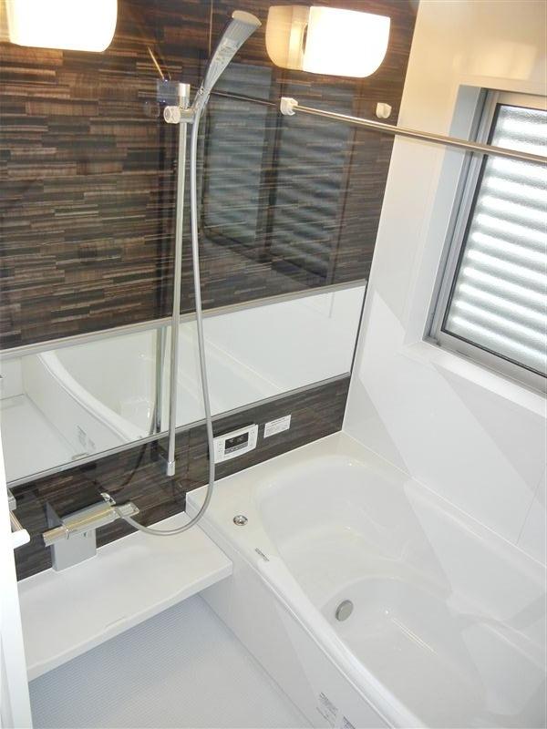 Building plan example (Perth ・ Introspection). Comes with a mist sauna is a bath of 1 pyeong type