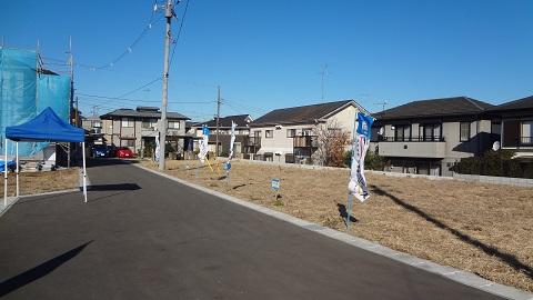 Local photos, including front road. Local (12 May 2013) Shooting