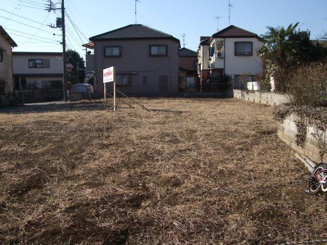 Local photos, including front road. Local (September 2013) Shooting