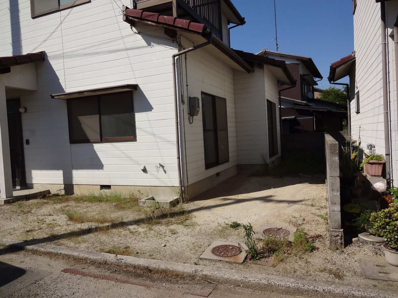 Parking lot. Car port was set aside because low