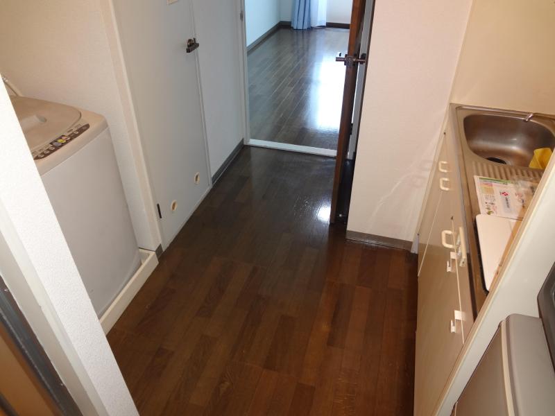 Living and room. Regent ・ Tobe 1K kitchen