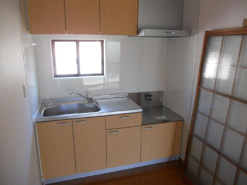 Kitchen. Kitchen brand new!