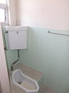 Toilet. It will be portable toilets.