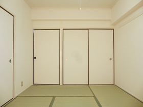 Living and room. Japanese-style room 6 quires