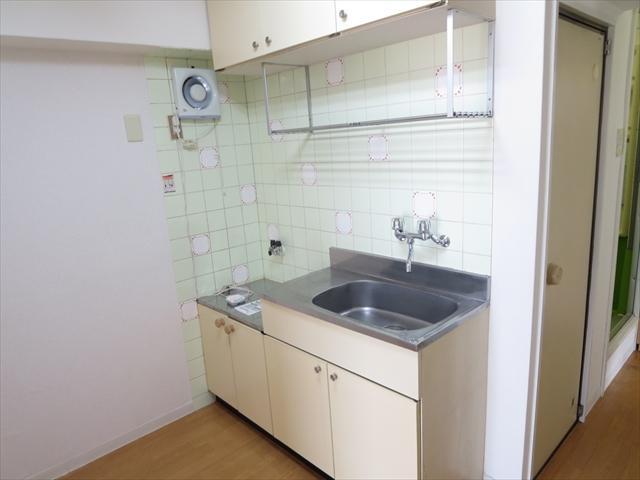 Kitchen. Matsuyama Tachibana 10th Green Heights kitchen