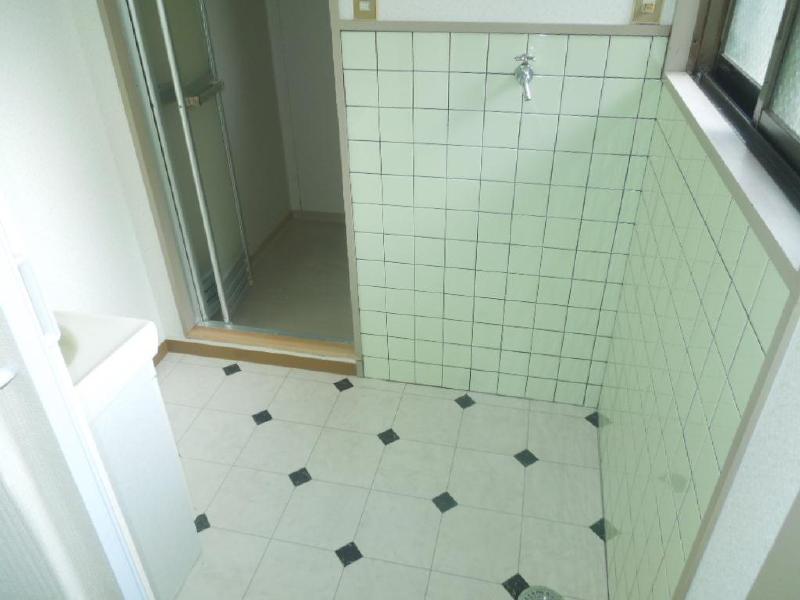 Washroom. Kitakume cho Kondo Mansion Washroom