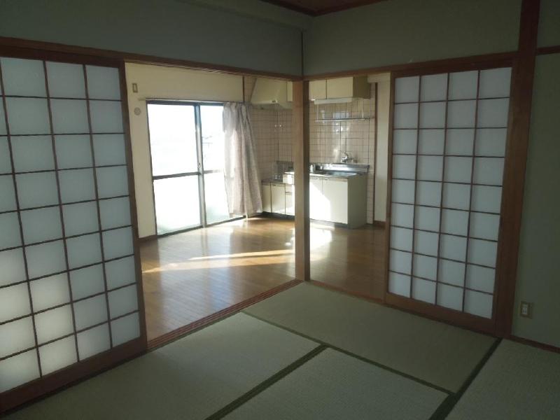 Living and room. Living room 1