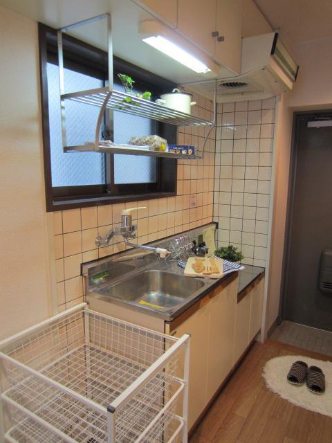 Kitchen. Matsuyama Otemachi Saint Loup Otemachi kitchen