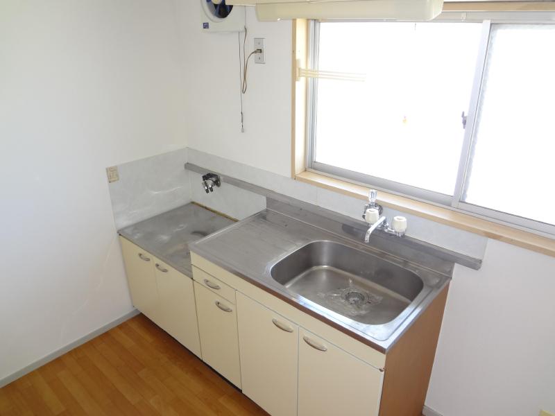Kitchen. Nishiishii 6-chome 2DK kitchen