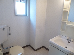 Toilet. toilet ・ Independent wash basin